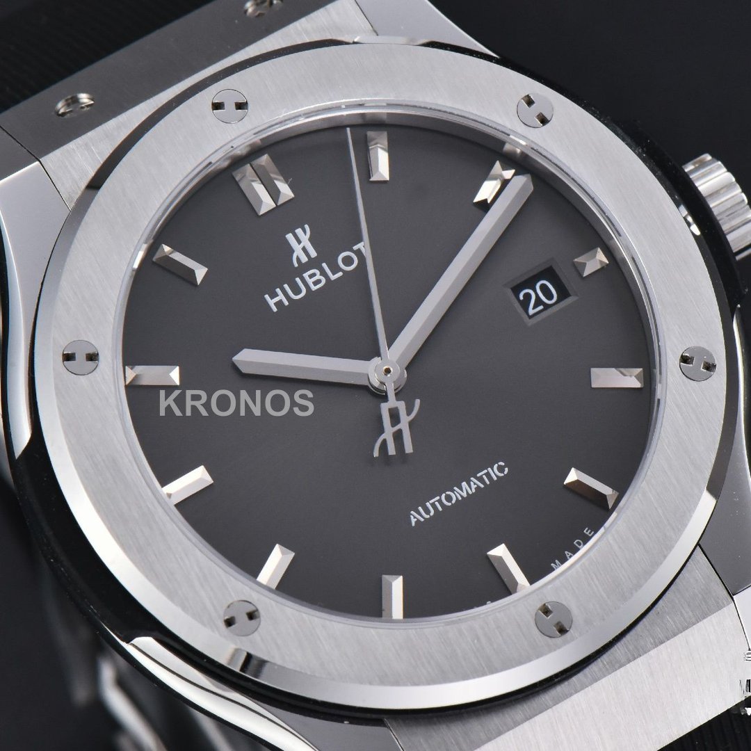 Classic Fusion 42mm Jj+f Black Dial Black A1110 - Authentic Movement