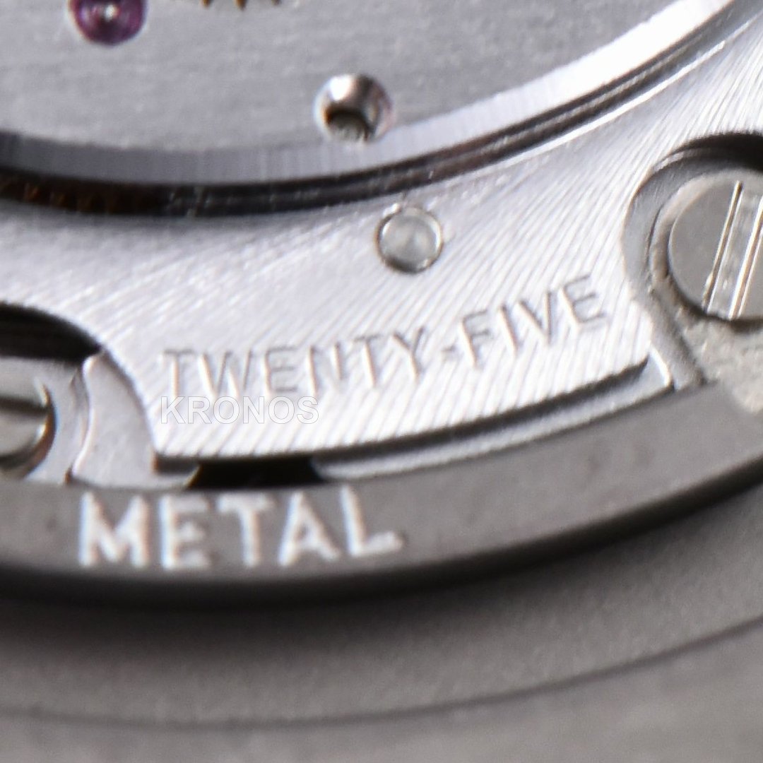 Classic Fusion 42mm Jj+f Gray Dial Black - Authentic Movement