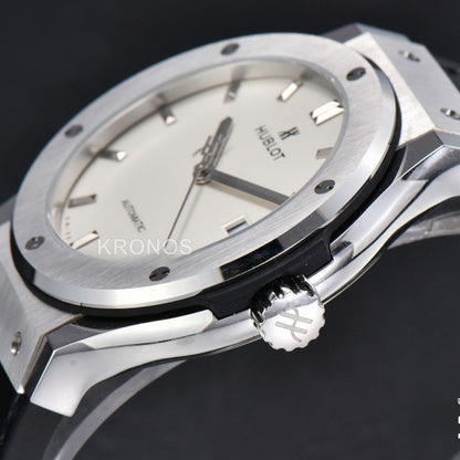 Classic Fusion 42mm Jj+f White Dial Black - Authentic Movement