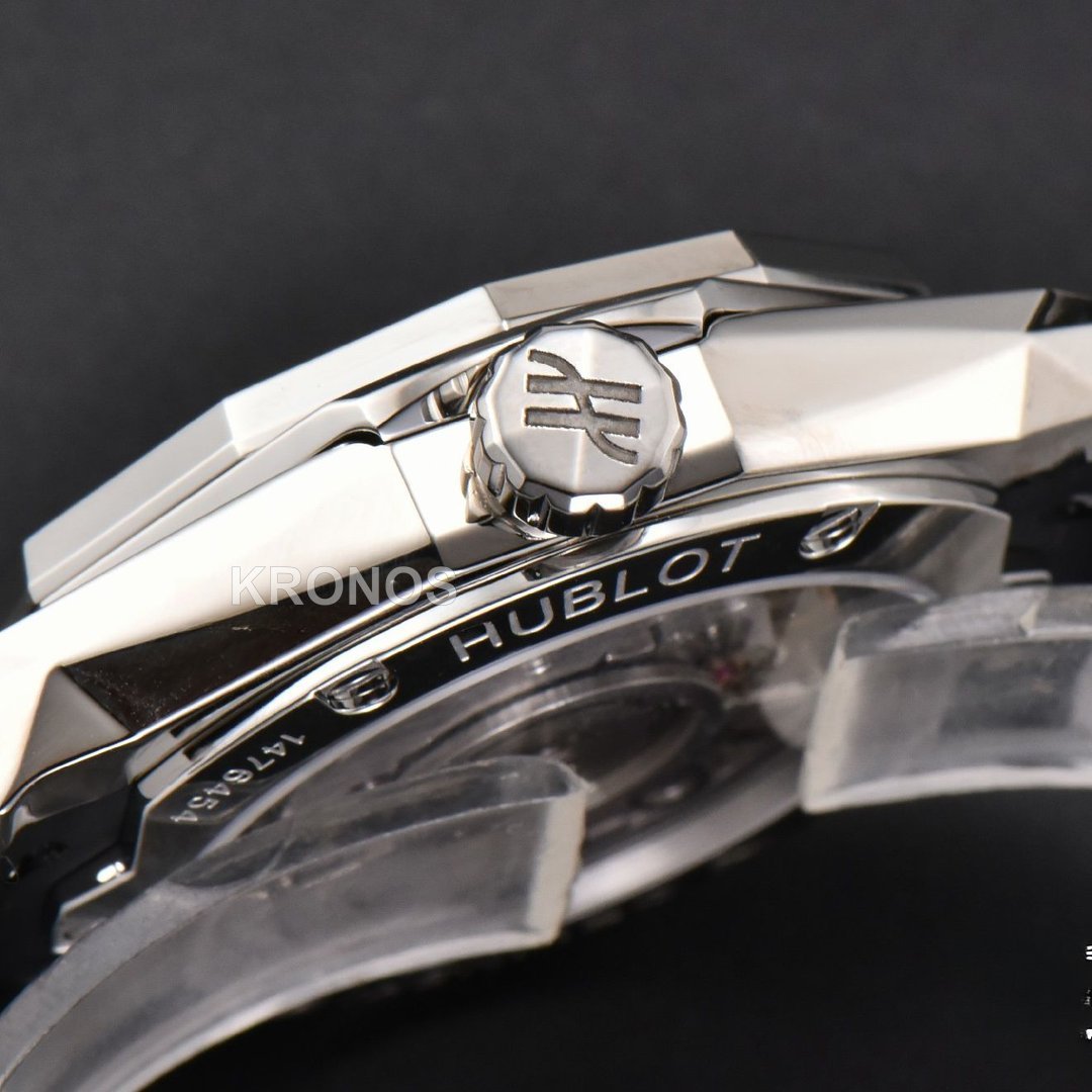 Classic Fusion Orlinski 40mm White Faceted Dial White - Authentic Movement