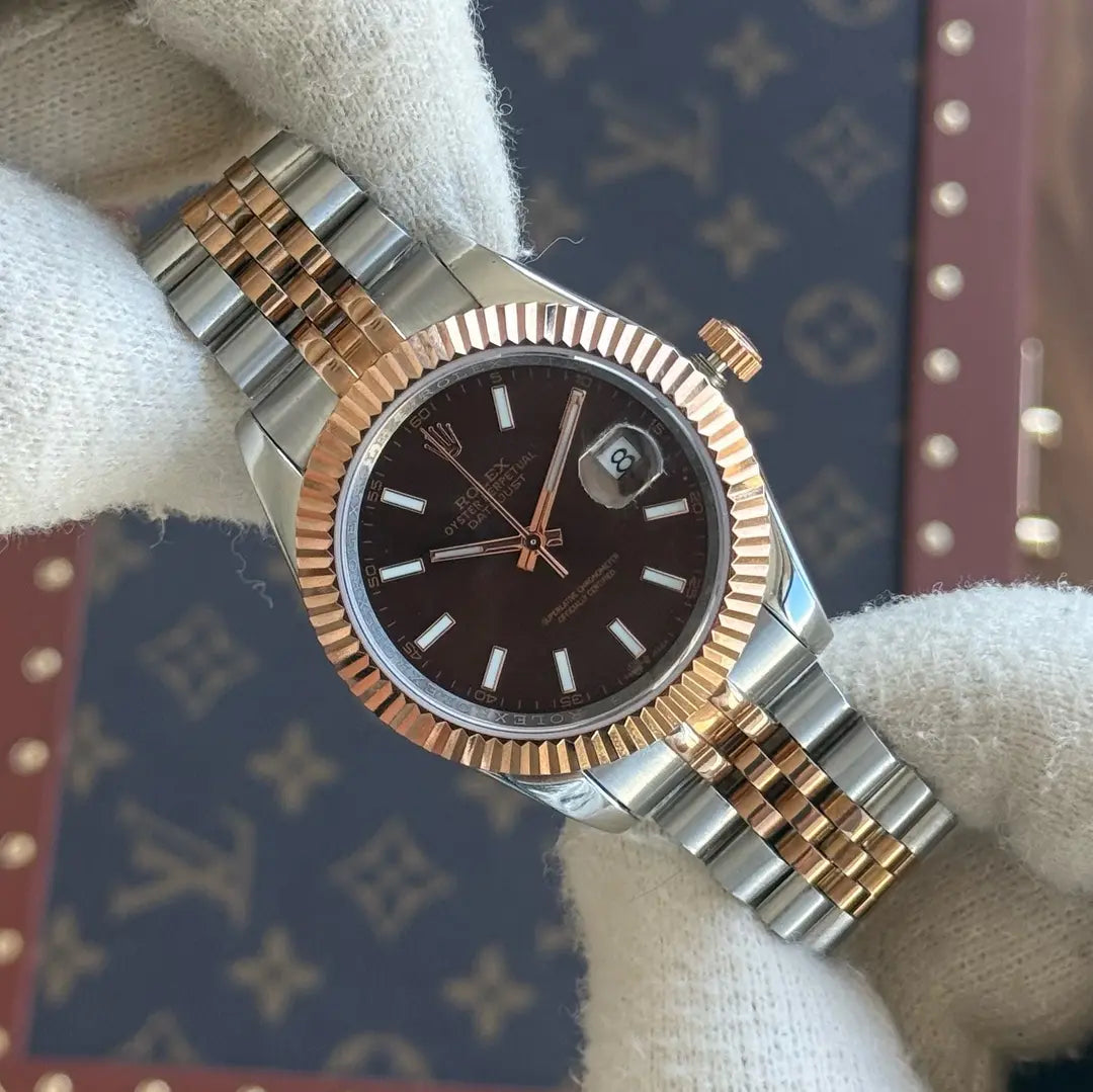 Detalle esfera chocolate Datejust Rolesor Everose estilo AAA - Kronos