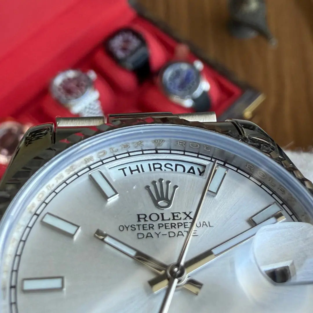 Reloj Day-Date Silver Dial Kronos envío México USA España