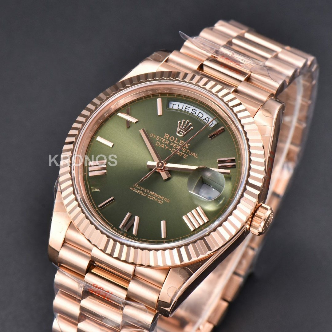 Daydate 40mm Green Dial Roma Marker - Authentic Movement
