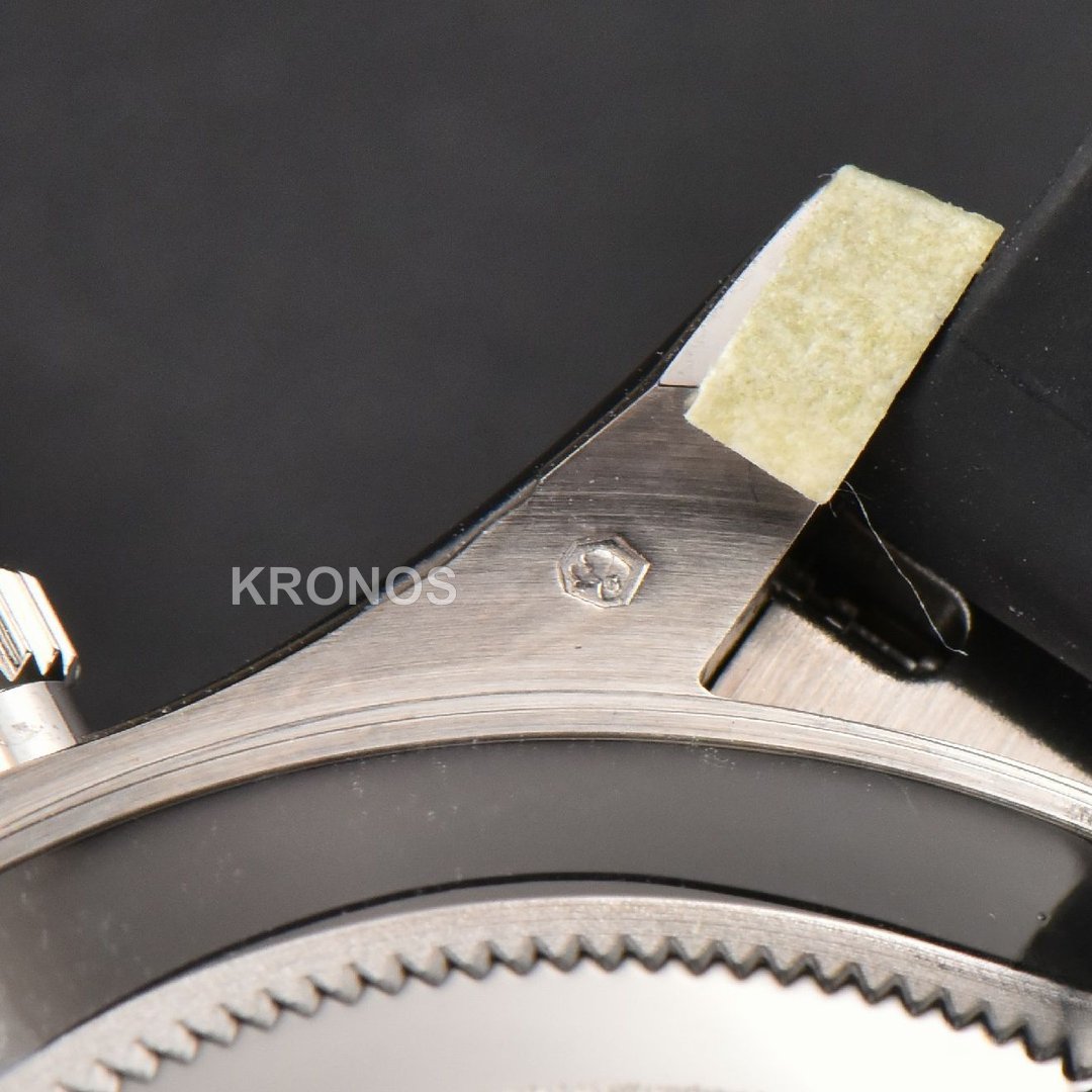 Daytona Ceramic Grey Dial Oysterflex - Authentic Movement