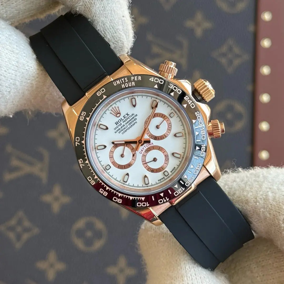 Daytona Everose Gold maquinaria auténtica detalle esfera blanca Kronos