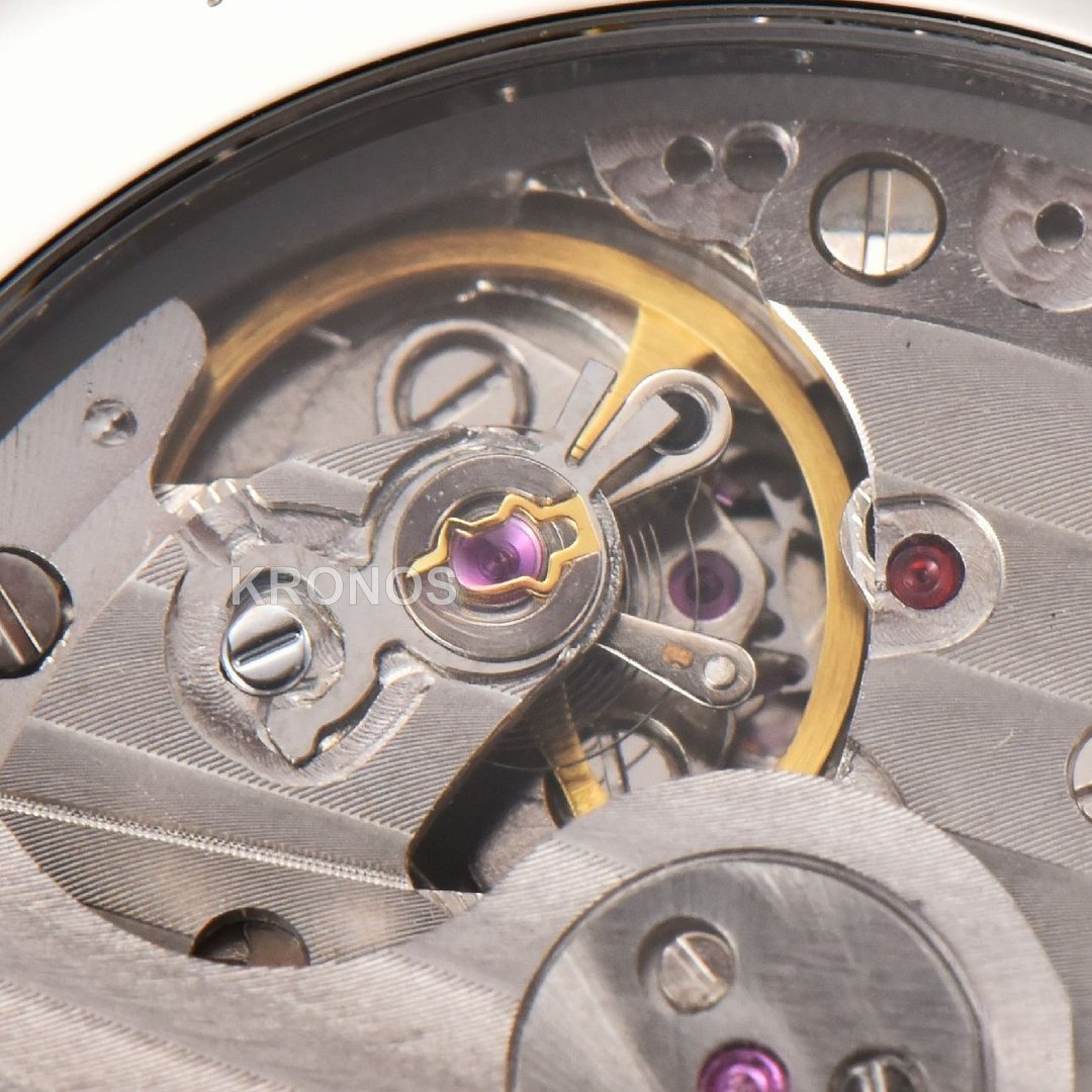 Drive 40mm White Dial Black - Authentic Movement