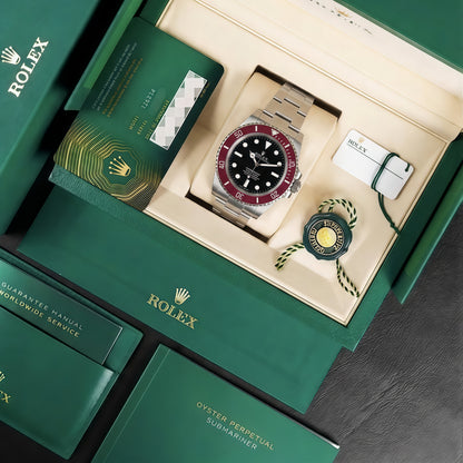 GMT-Master II Oystersteel – Black Dial Cherry Bezel Oyster Date