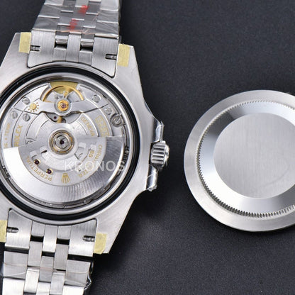 GMT Master II Bluered - Authentic Movement