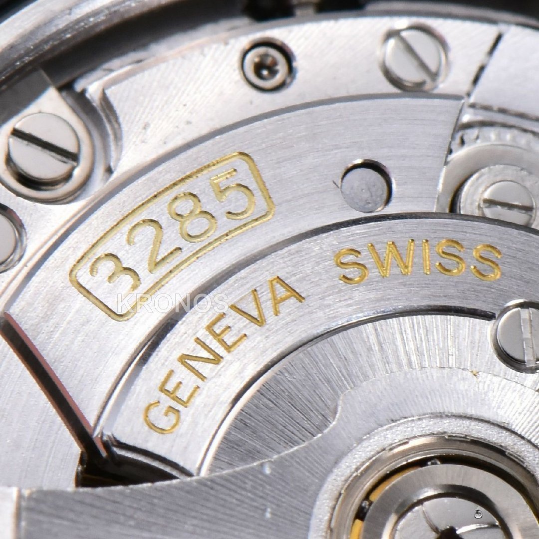 GMT Master II Bluered - Authentic Movement