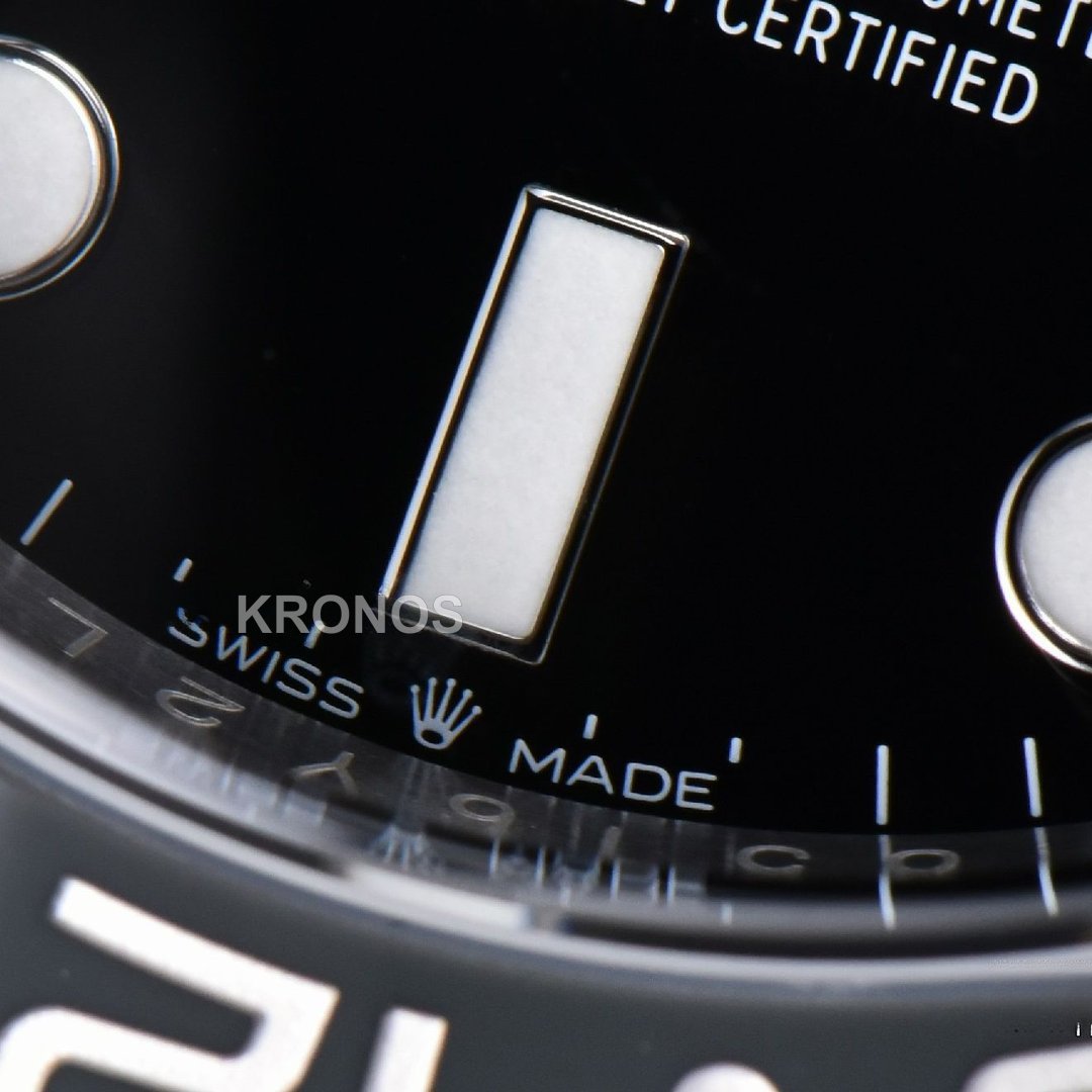 GMT Master II 40mm Blackgray Black Dial - Authentic Movement