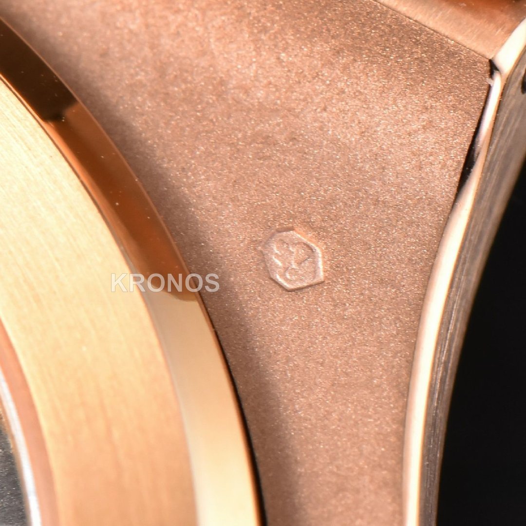 Nautilus 40mm Gray Textured Dial - Authentic Movement