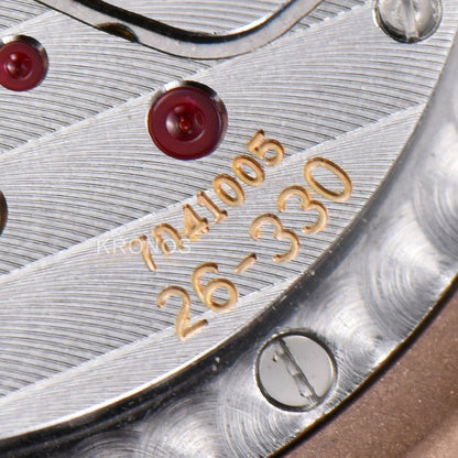 Nautilus 40mm Gray Textured Dial - Authentic Movement