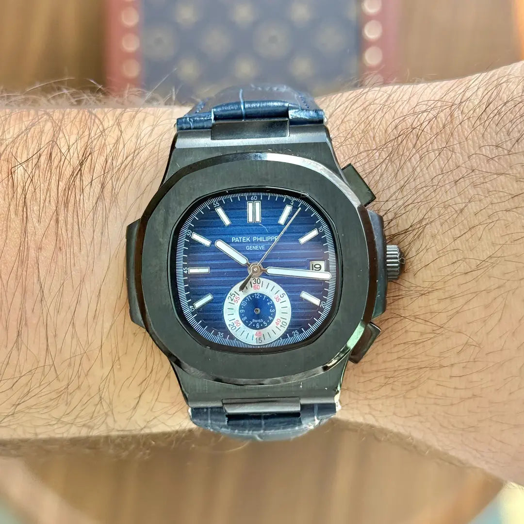 Detalle mecanismo Nautilus Chronograph blue dial Kronos Relojes