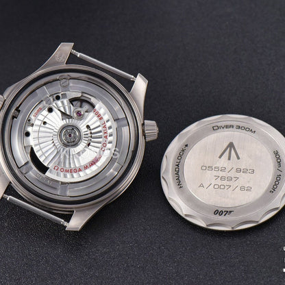 Seamaster 300 “no Time To Die” Limited Edition 42mm Nato Strap( Metal )- Authentic Movement