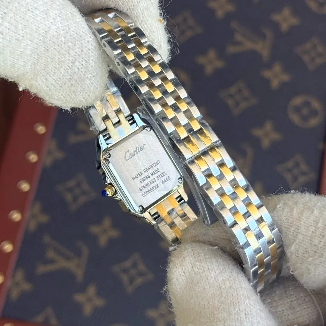 Detalle bisel dos tonos Panthère Lady Kronos Relojes inspirado lujo