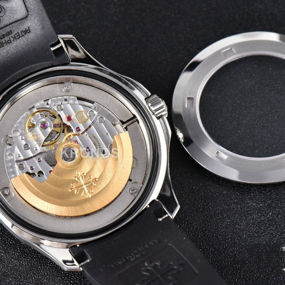 Aquanaut 5167 40mm Black Dial Black - Authentic Movement
