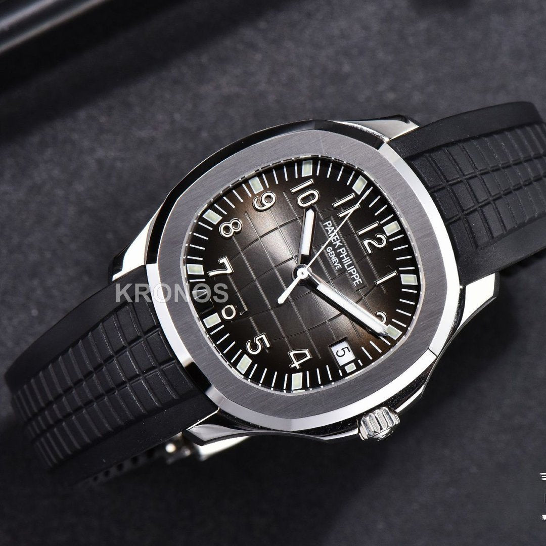 Aquanaut 5167 40mm Black Dial Black - Authentic Movement