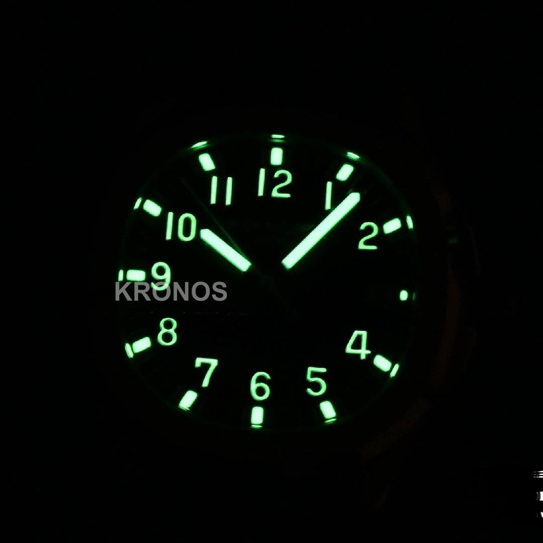 Aquanaut 5167 40mm Black Dial Black - Authentic Movement
