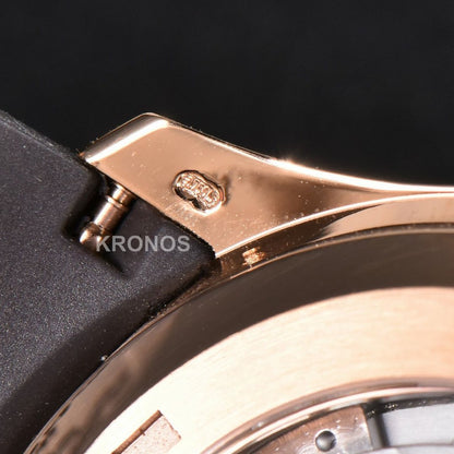Aquanaut 40mm Brown Dial Brown - Authentic Movement