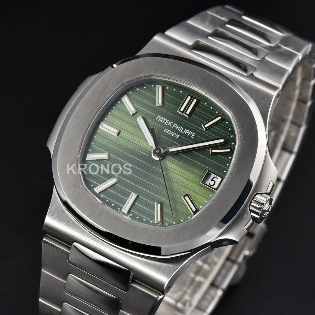Nautilus 5711 40mm Green Dial A324sc - Authentic Movement