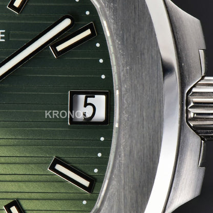 Nautilus 5711 40mm Green Dial A324sc - Authentic Movement
