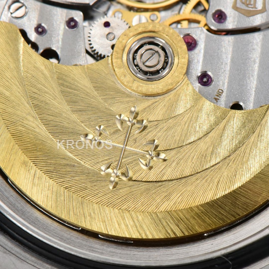 Nautilus 40mm Tiffany Blue Dial - Authentic Movement