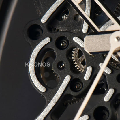 Rm055 Ntpt White Black Crown Black Rmul2 - Authentic Movement