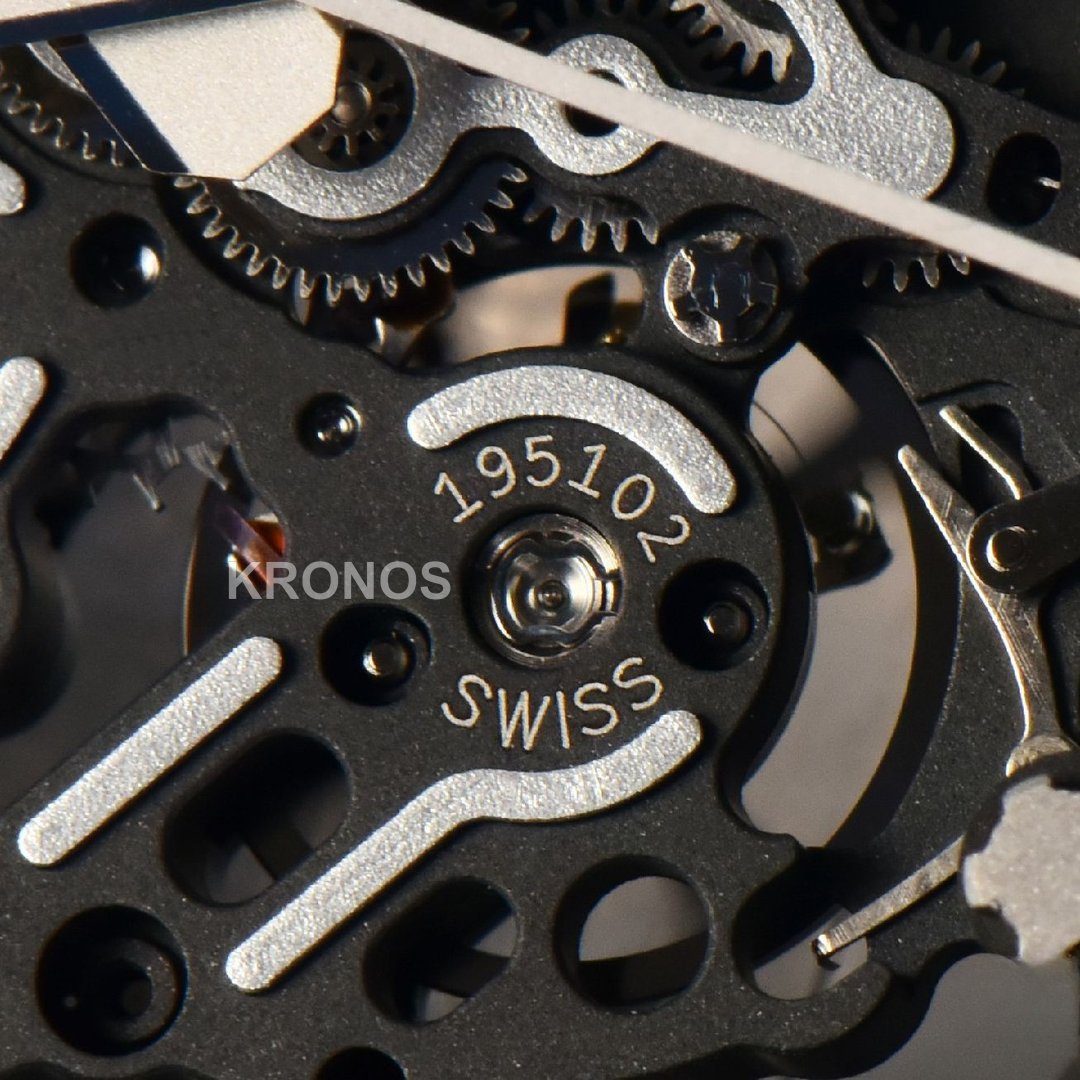 Rm055 Ntpt Black Black Crown Black Rmul2 - Authentic Movement