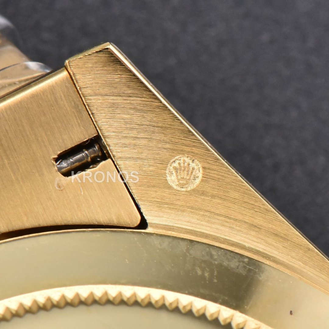 Daydate 40mm Dial Roma Marker - Authentic Movement