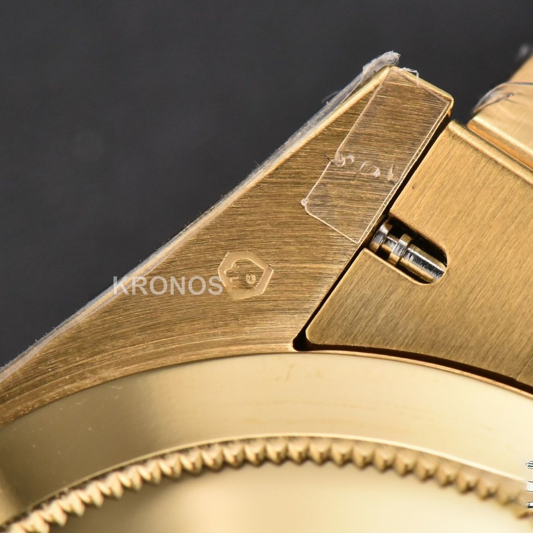 Daydate 40mm Green Dial - Authentic Movement
