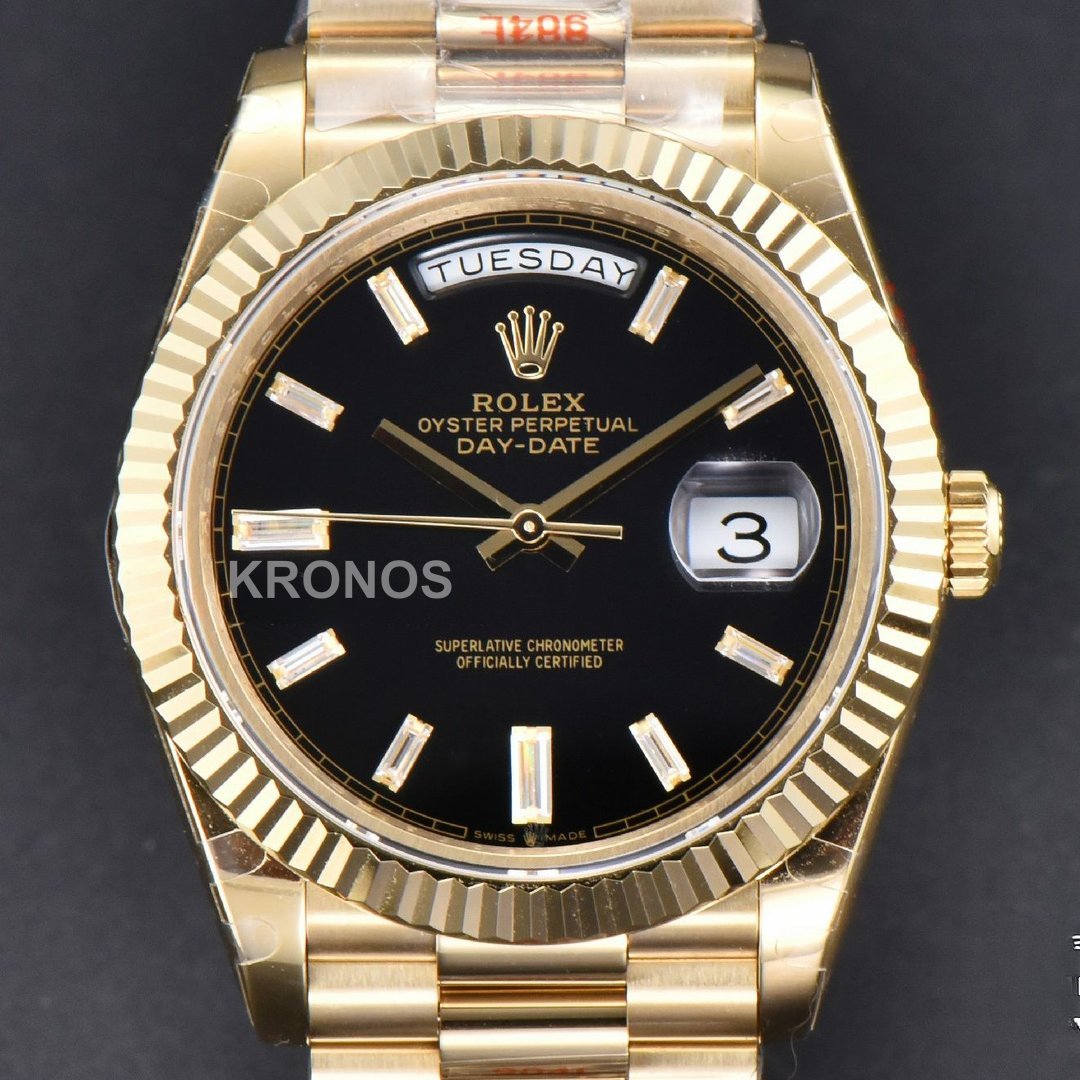 Daydate 40mm Black Dial Diamond Authentic Movement
