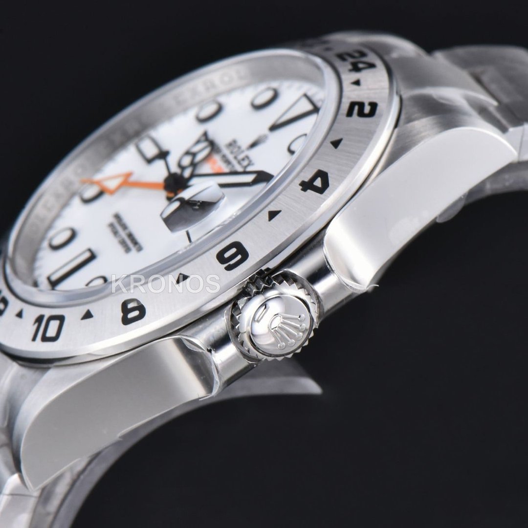 Explorer II 42mm White Dial Chs - Authentic Movement