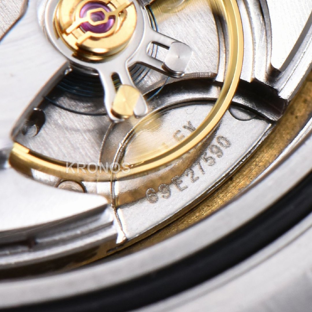 Explorer II 42mm White Dial Chs - Authentic Movement