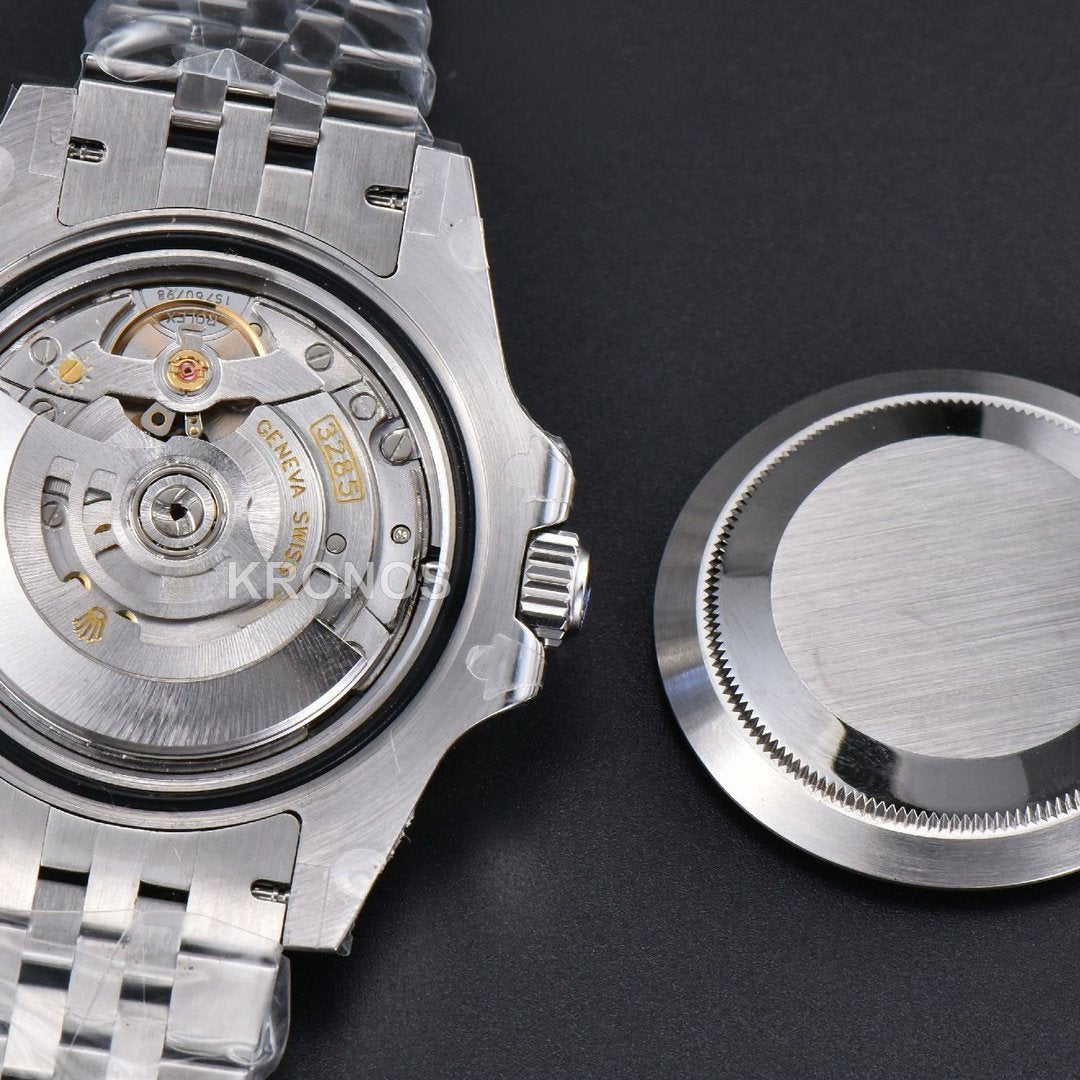 GMT Master II 40mm Blackgray Black Dial - Authentic Movement