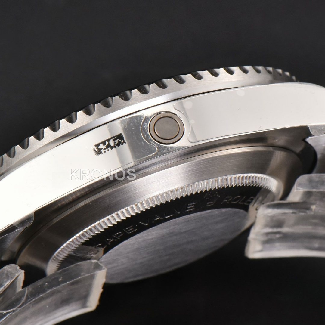 Sea Dweller 43mm Black Ceramic ‘red Text’ - Authentic Movement