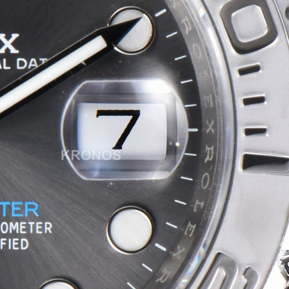 Yacht Master 40mm Gray Dial - Authentic Movement