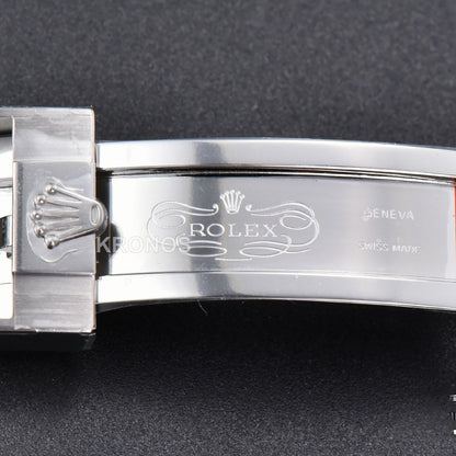Yacht Master 40mm Gray Dial - Authentic Movement