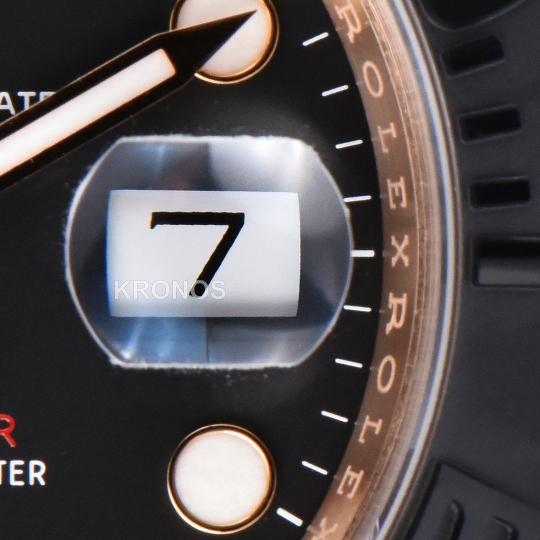 Yacht Master 40mm Ceramic Black Dial Oysterflex Strap - Authentic Movement