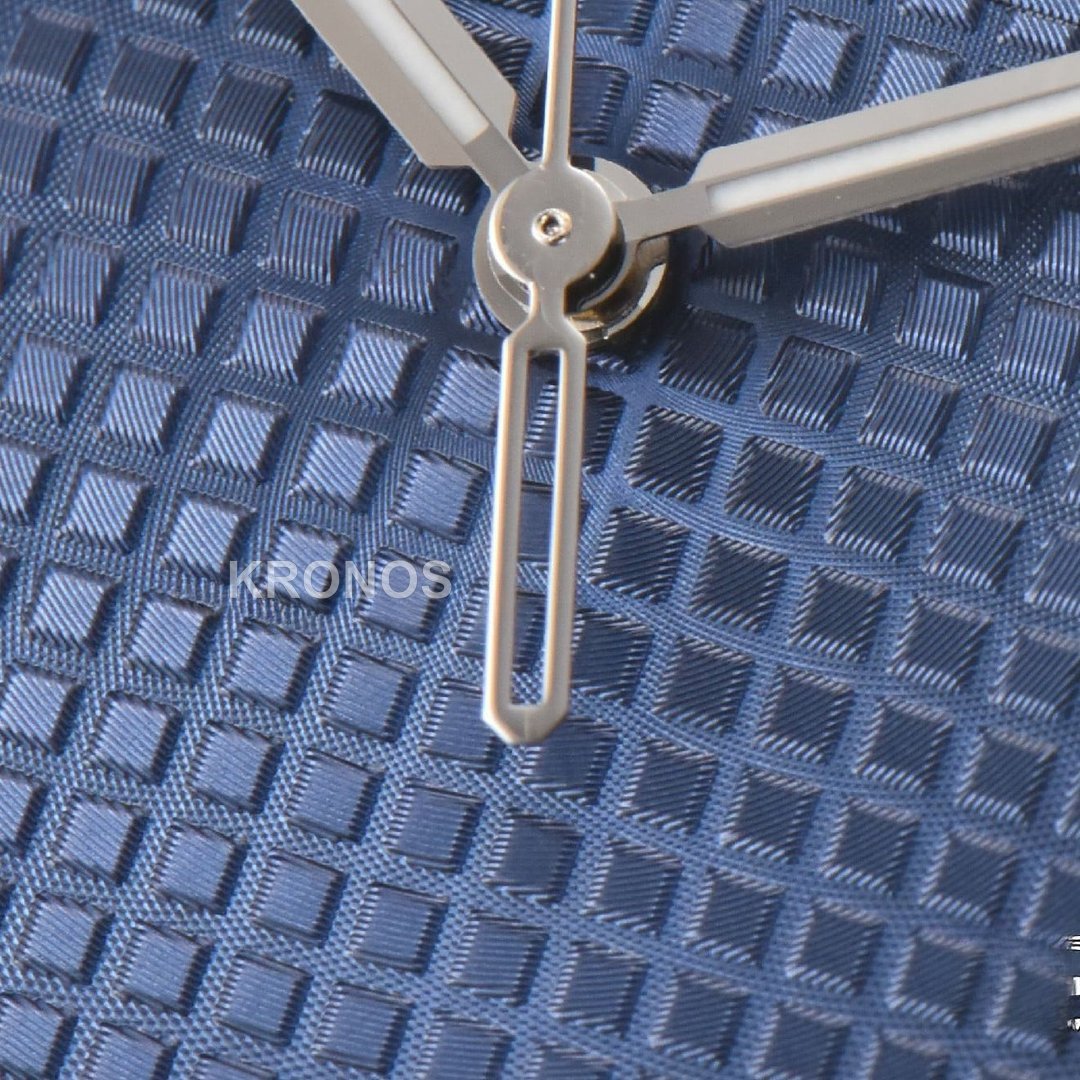 Royal Oak 41mm Blue Textured Dial Super Clone - Authentic Movement