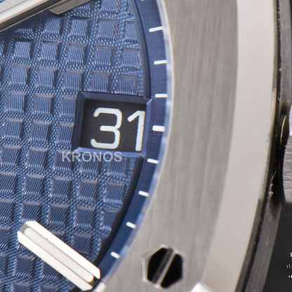 Royal Oak 41mm Blue Textured Dial Super Clone - Authentic Movement