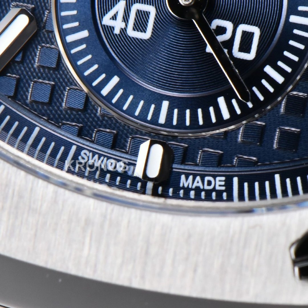 Royal Oak Chronograph 41mm Blue Checkered Blue Subdial - Authentic Movement