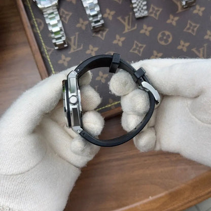 Detalle dial negro reloj Royal Oak Offshore Kronos