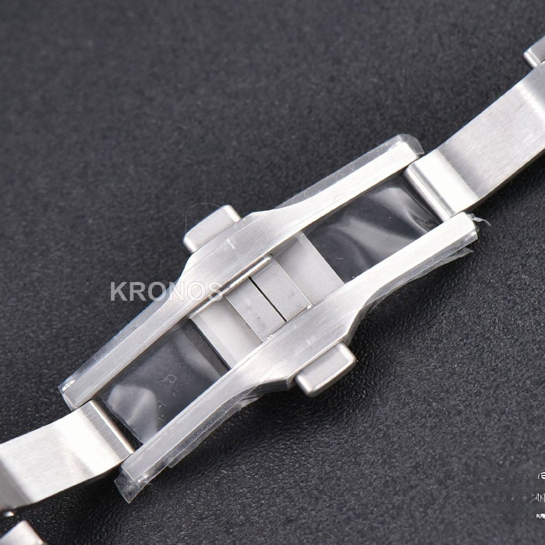 Santos De Cartier Medium 35mm White Dial - Authentic Movement