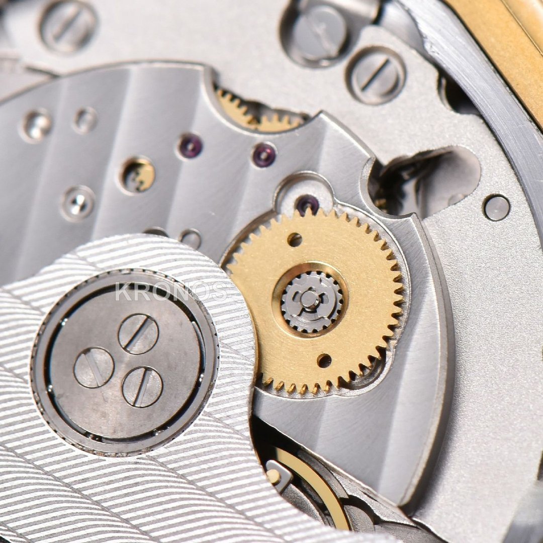 Santos Medium 35mm White Dial - Authentic Movement