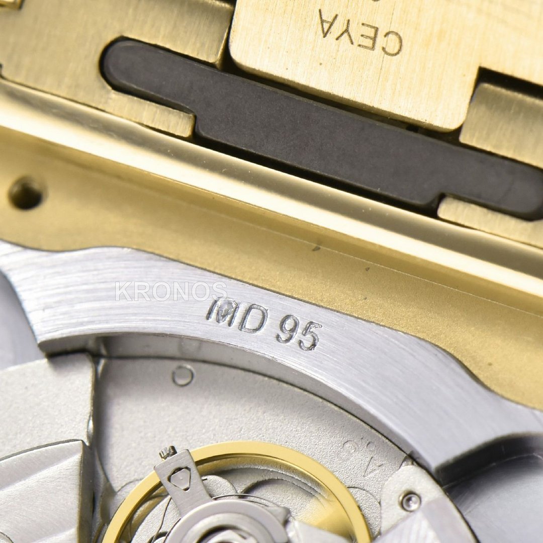 Santos XL 40mm White Dial - Authentic Movement