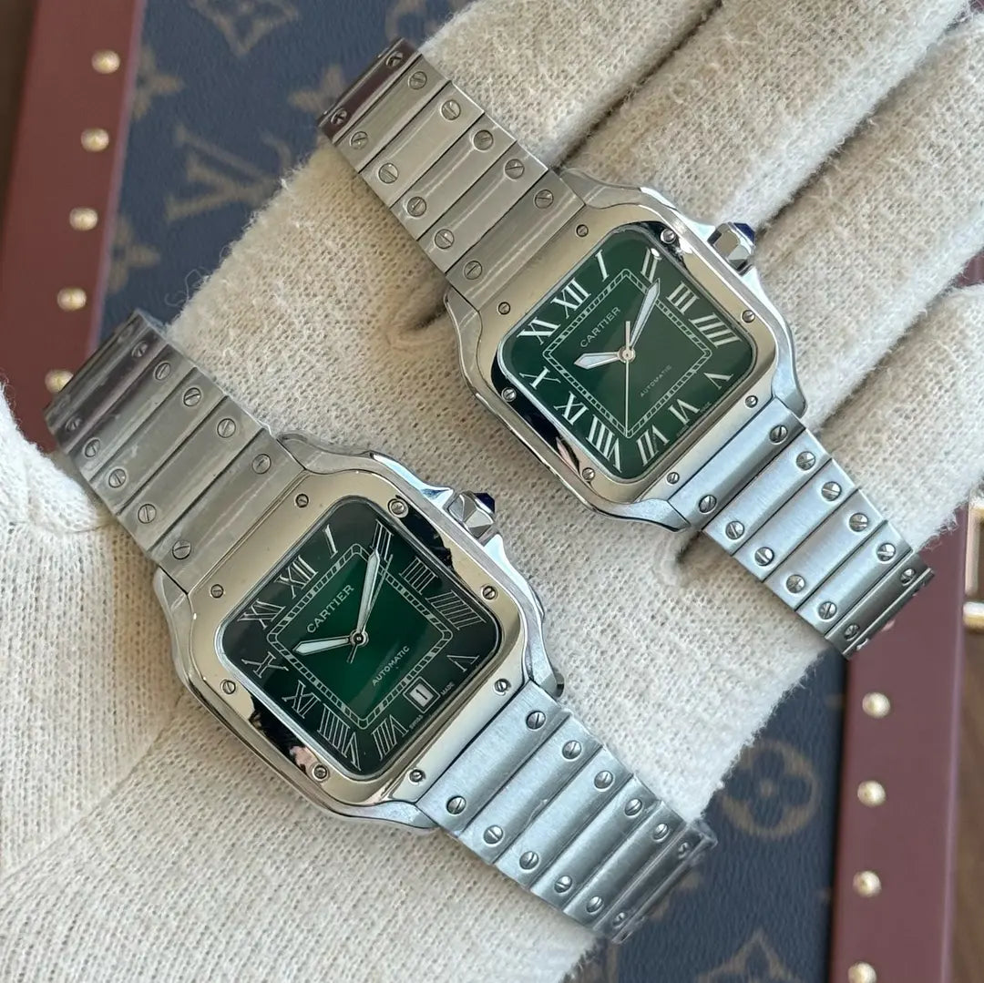 Reloj Santos Steel Green Dial presentación lujo accesible Kronos
