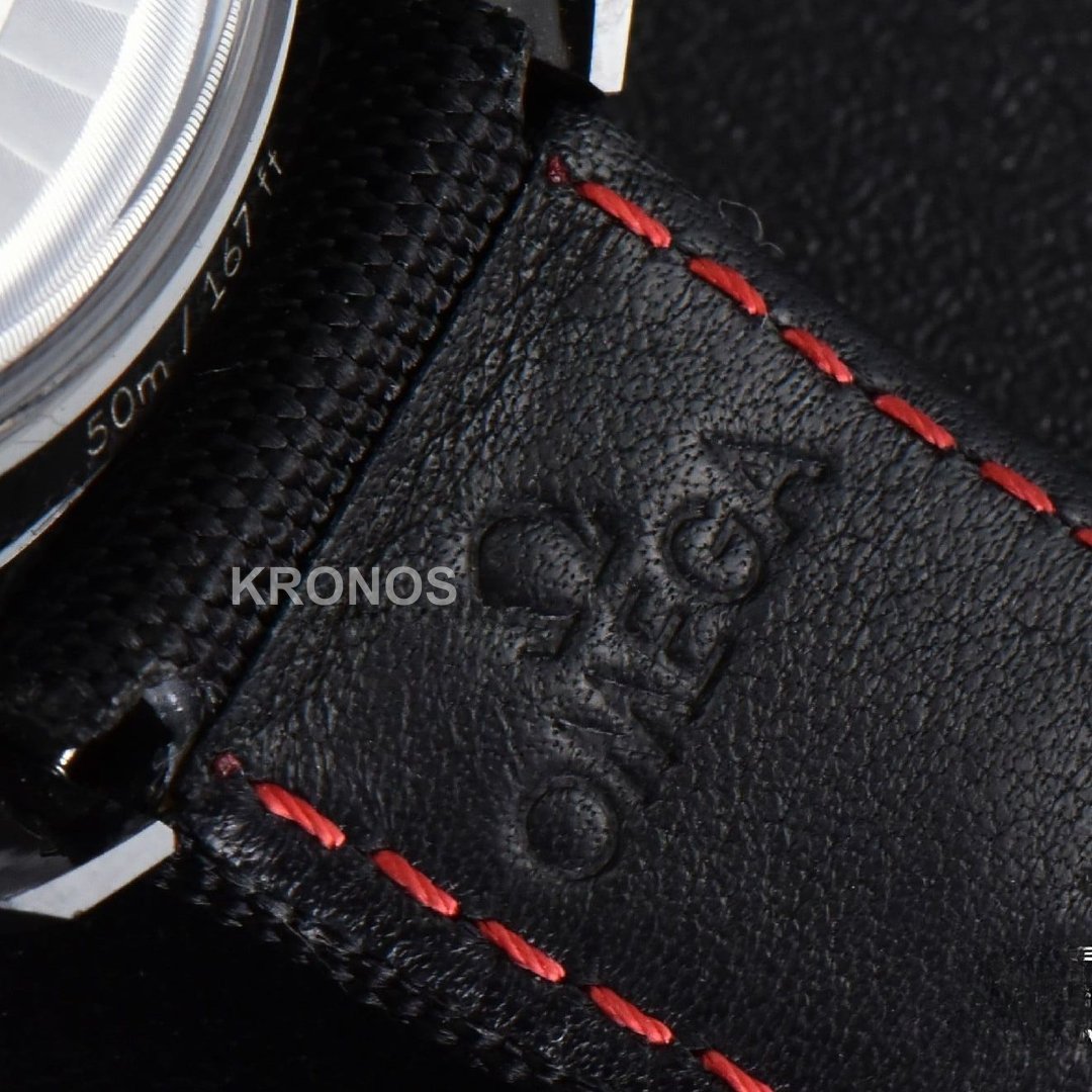 Speedmaster ‘dark Side The Moon’ Real Ceramic 44mm Black Dial - Authentic Movement