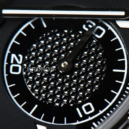 Speedmaster Racing Master 40mm Black Dial Black - Authentic Movement