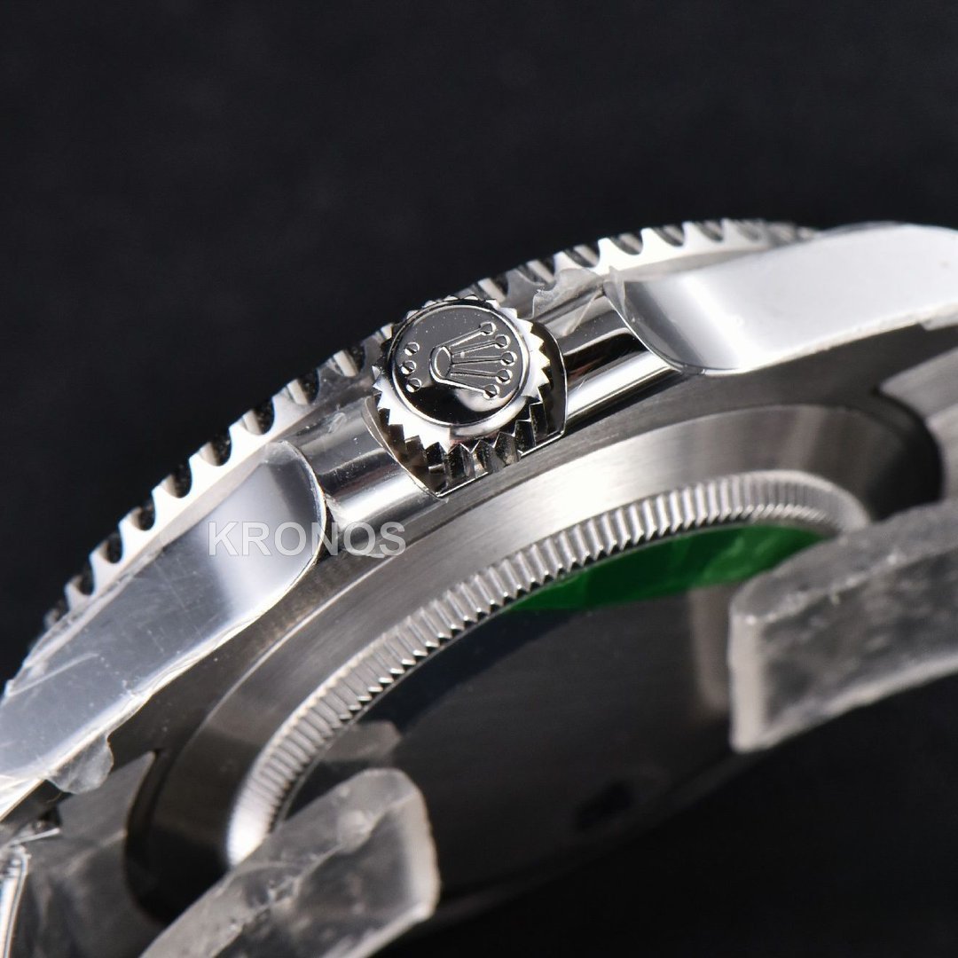 Submariner Kermit 41mm Green Ceramic - Authentic Movement