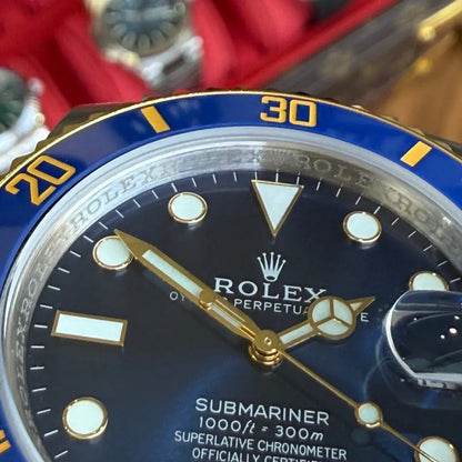 Vista lateral Submariner Bluesy Rolesor pulsera Oyster Kronos Relojes
